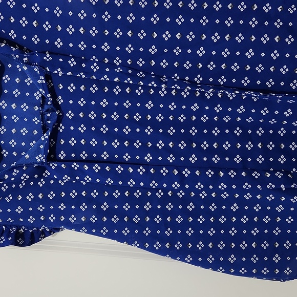 Jon & Anna Contemporary Blue Blouse - Picture 3 of 6